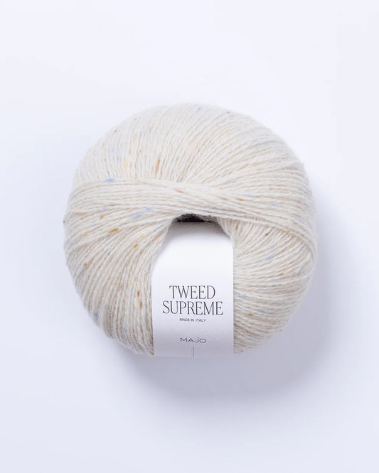 Majo Tweed Supreme (100) "Dramblio kaulo" mezgimo siūlai